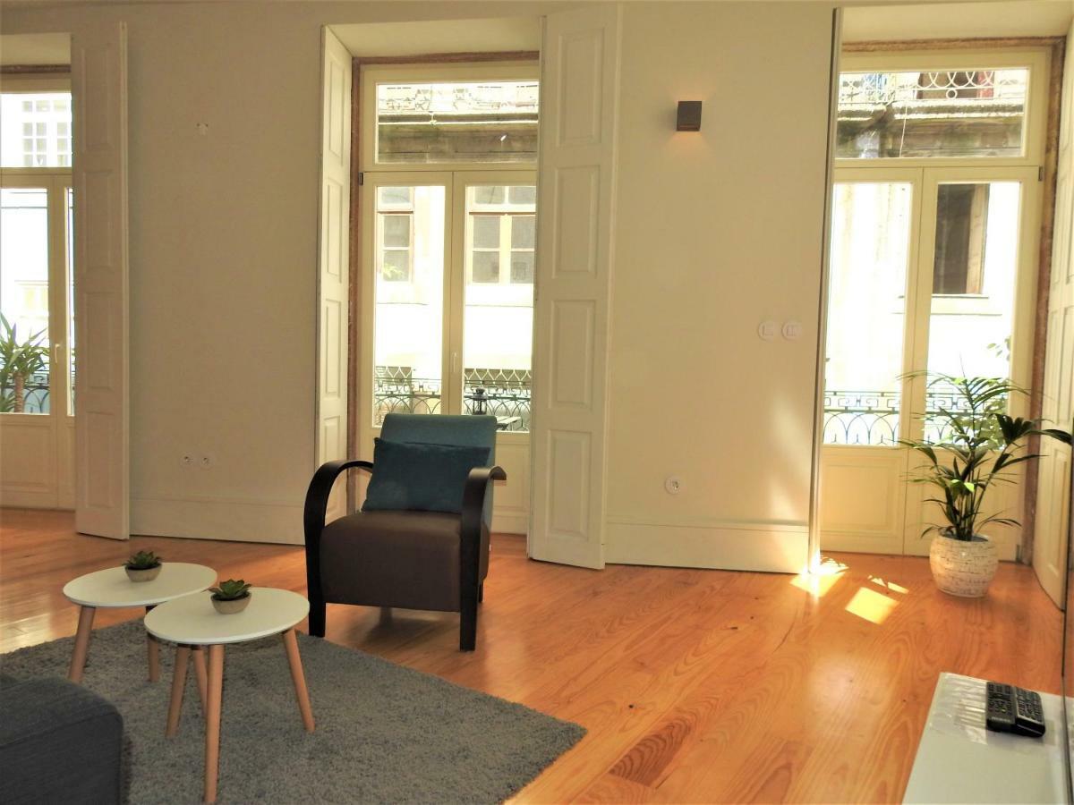 Oporto Delight 1 Luxury Apartment In Historic Center With Balcony Max 4 P מראה חיצוני תמונה